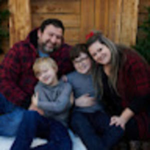 Meet your Posher, Marisa